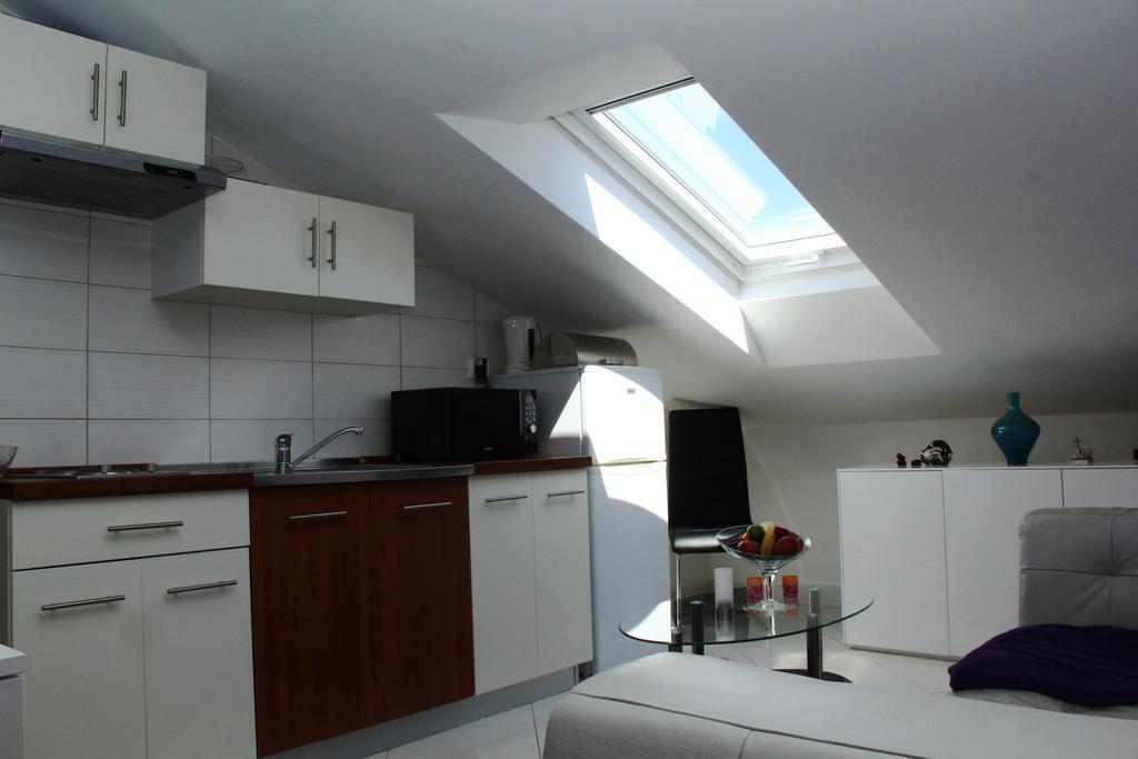 Apartments Villa Lili Umag Chambre photo