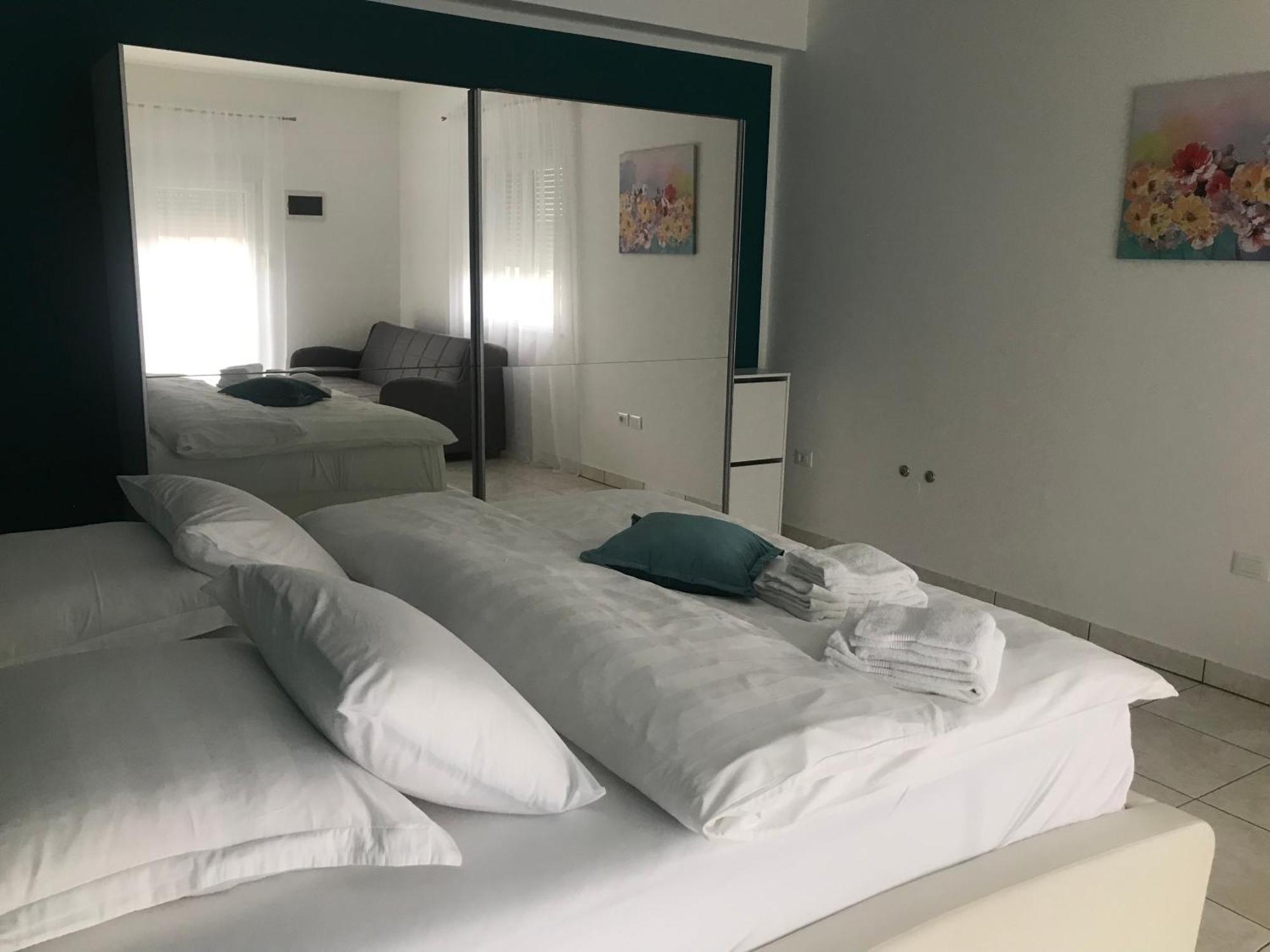 Apartments Villa Lili Umag Extérieur photo